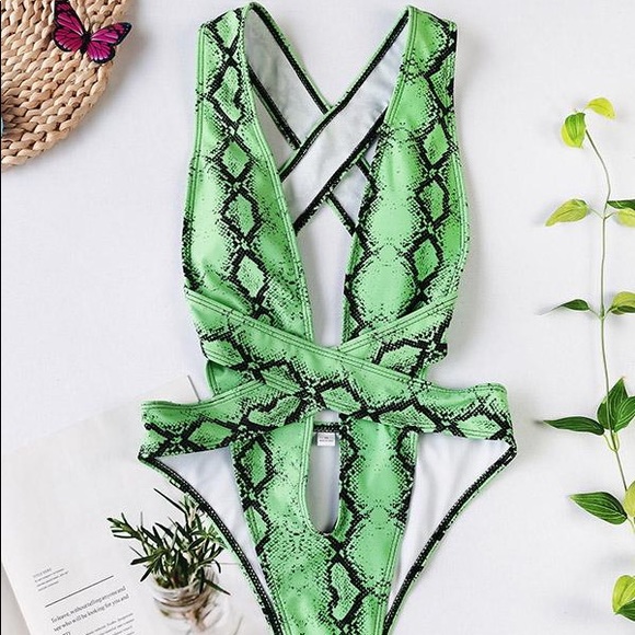 ꧁𝑆𝑛𝑎𝑘𝑒 𝑀𝑜𝑛𝑜𝑘𝑖𝑛𝑖꧂ - Picture 4 of 6